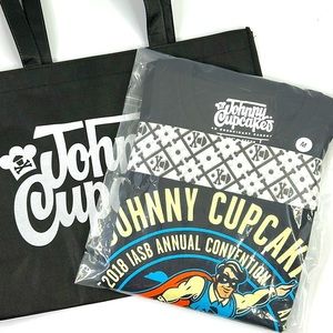 Johnny Cupcakes Men’s 2018 Tee IASB Boston Convention What’s Your SuperPower